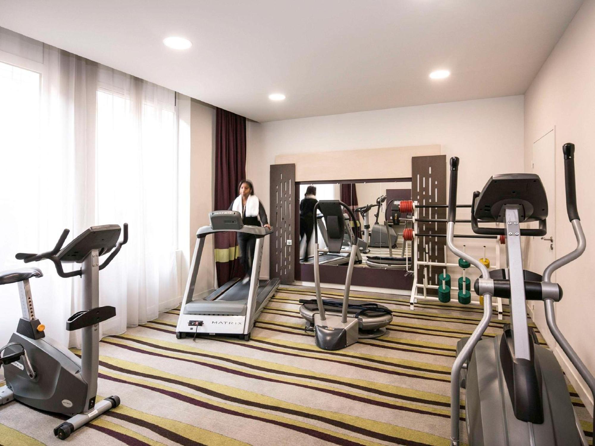 Mercure Chartres Cathedrale Luaran gambar