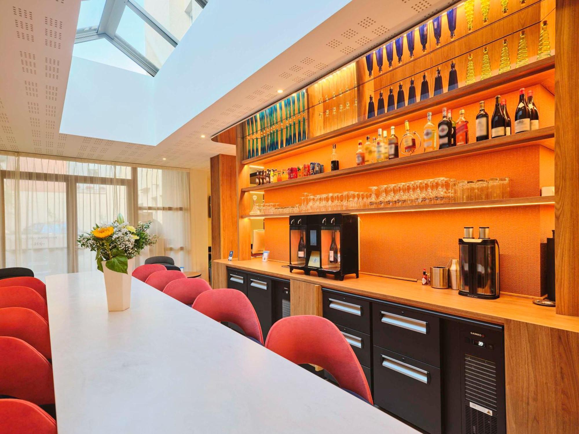 Mercure Chartres Cathedrale Luaran gambar